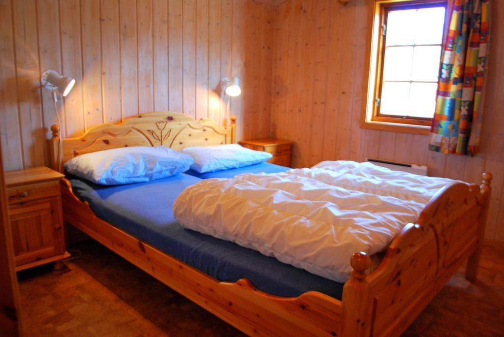 Beveroya Hytteutleie Og Camping Bo (Telemark) Room photo